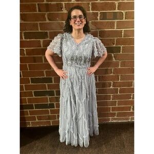 Ivy city Lilac beautiful dress - great for church, a gala, dance